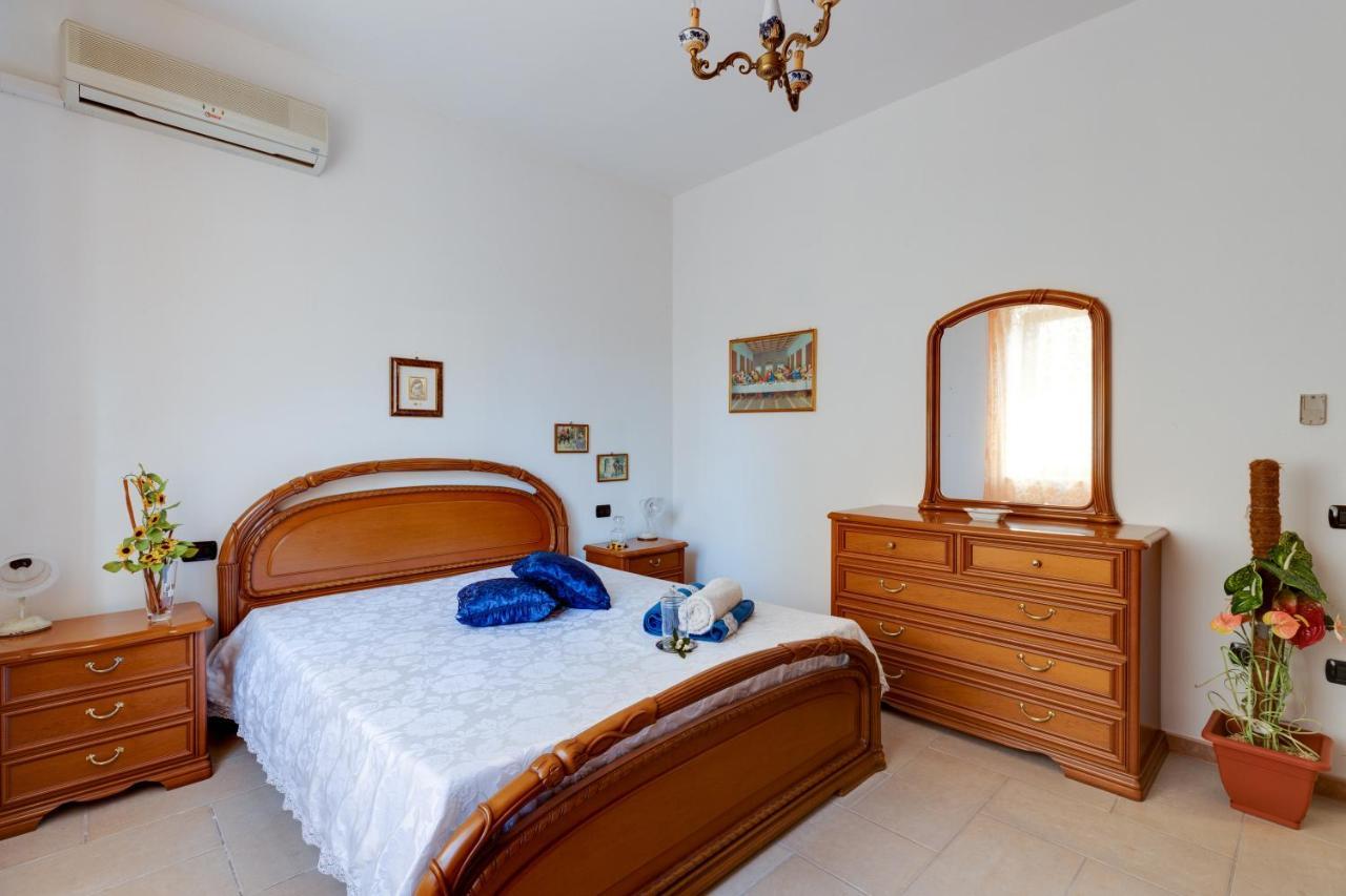Casa Vacanze Maria Bosa Exterior photo